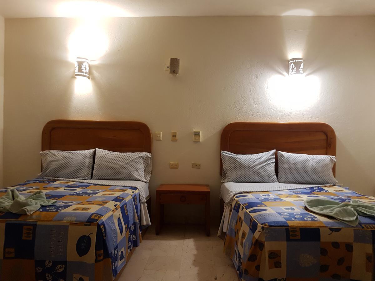 Hotel Kootznoowoo Пуерто Ескондидо Екстериор снимка